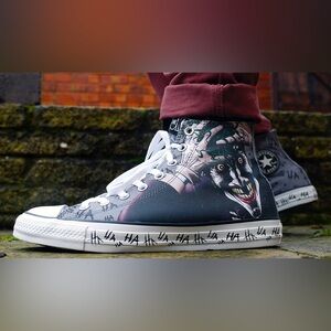 LIKE NEW Converse Gray and White Joker batman D.C. comics High-Tops